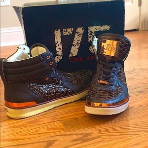 New in box Aligator shoes